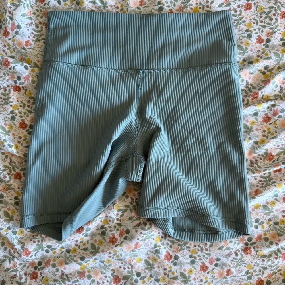 Old Navy Sage Bike Shorts High Waist Athletic Fit